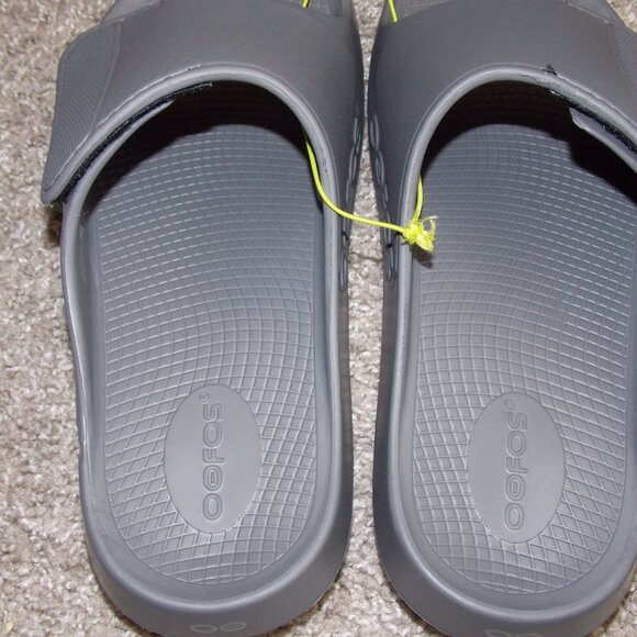 NWT-OOFOS OOahh Sport Flex Sandal - Slate - Picture 6 of 7